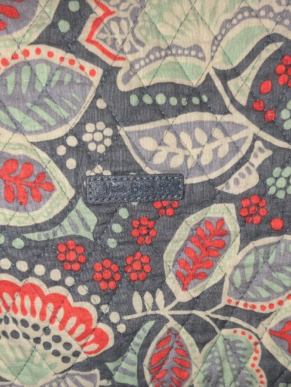 Vera Bradley Quilted Cotton Travel Bag in Nomadic Pattern - EUC - Picture 12 of 12